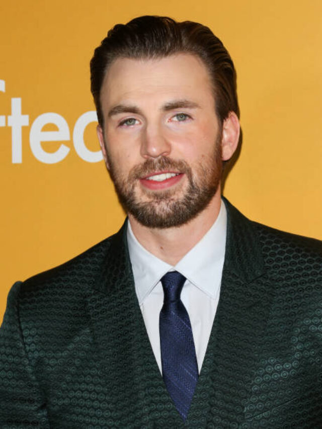 “ Sexiest Man Alive ” Chris Evans named By People Magazine